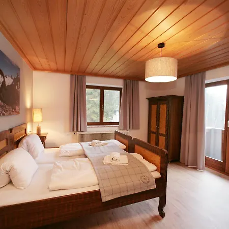 Premium Andrea Leogang